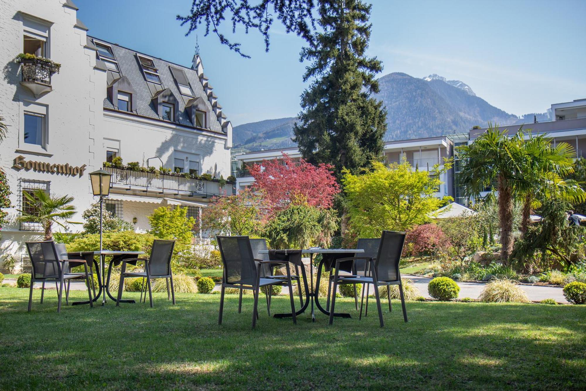 Hotel Sonnenhof 메라노 외부 사진